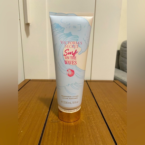Victoria's Secret Other - NEW VICTORIA’S SECRET SURF ON THE WAVES FRAGRANCE BODY LOTION CREAM 8 oz